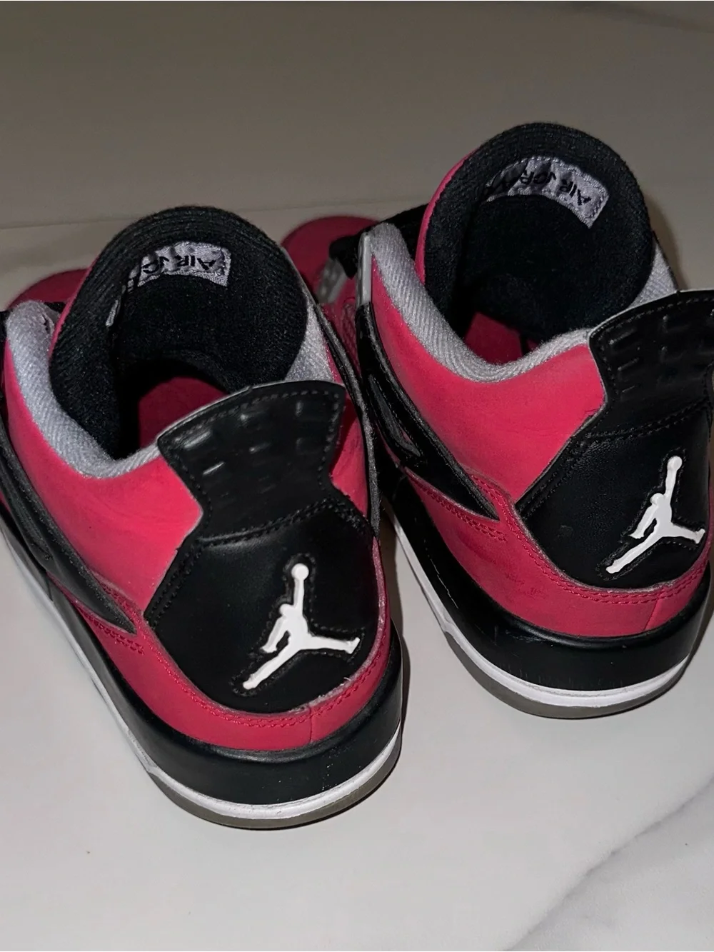 Air Jordan 4 Retro GS Toro Bravo 2013 Size 5Y / 6.5W